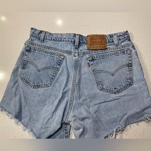 Levi shorts!